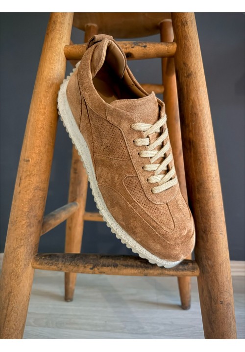 621 TOBACCO SUEDE